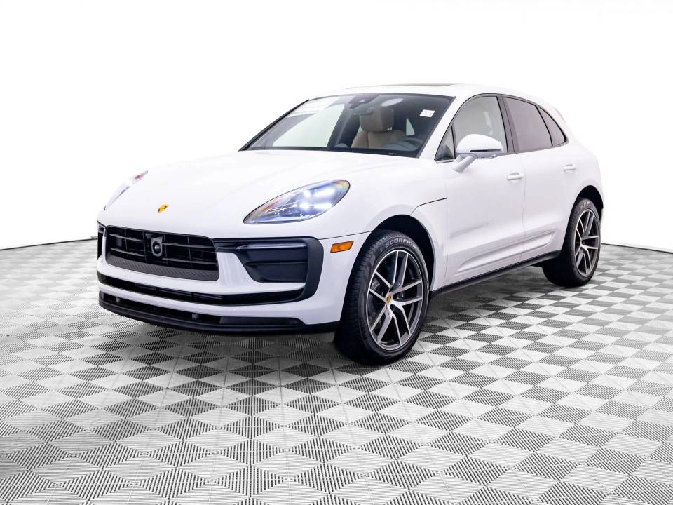 2026 Porsche Macan