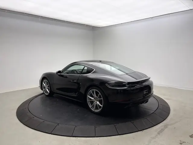 2025 Porsche 718 Base - Photo 38