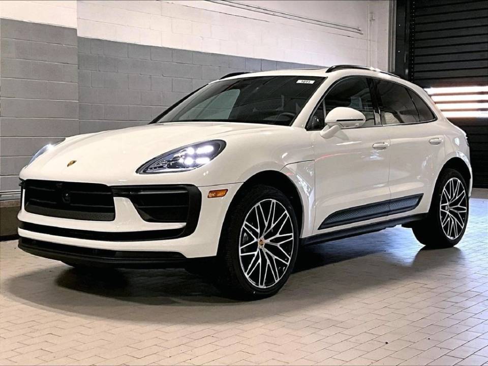 2026 Porsche Macan