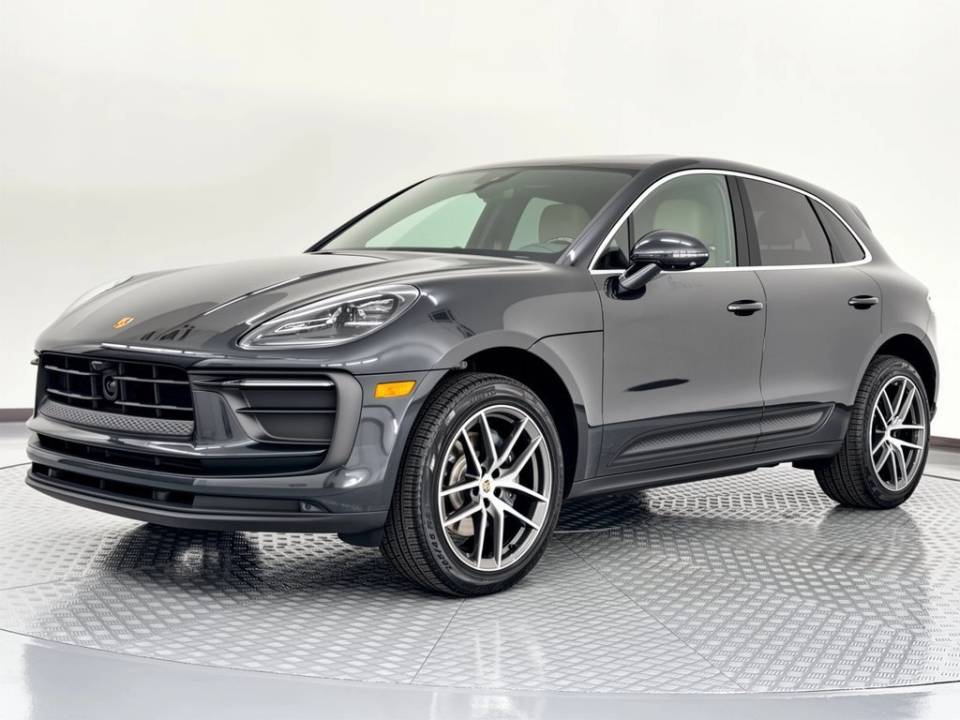 2026 Porsche Macan