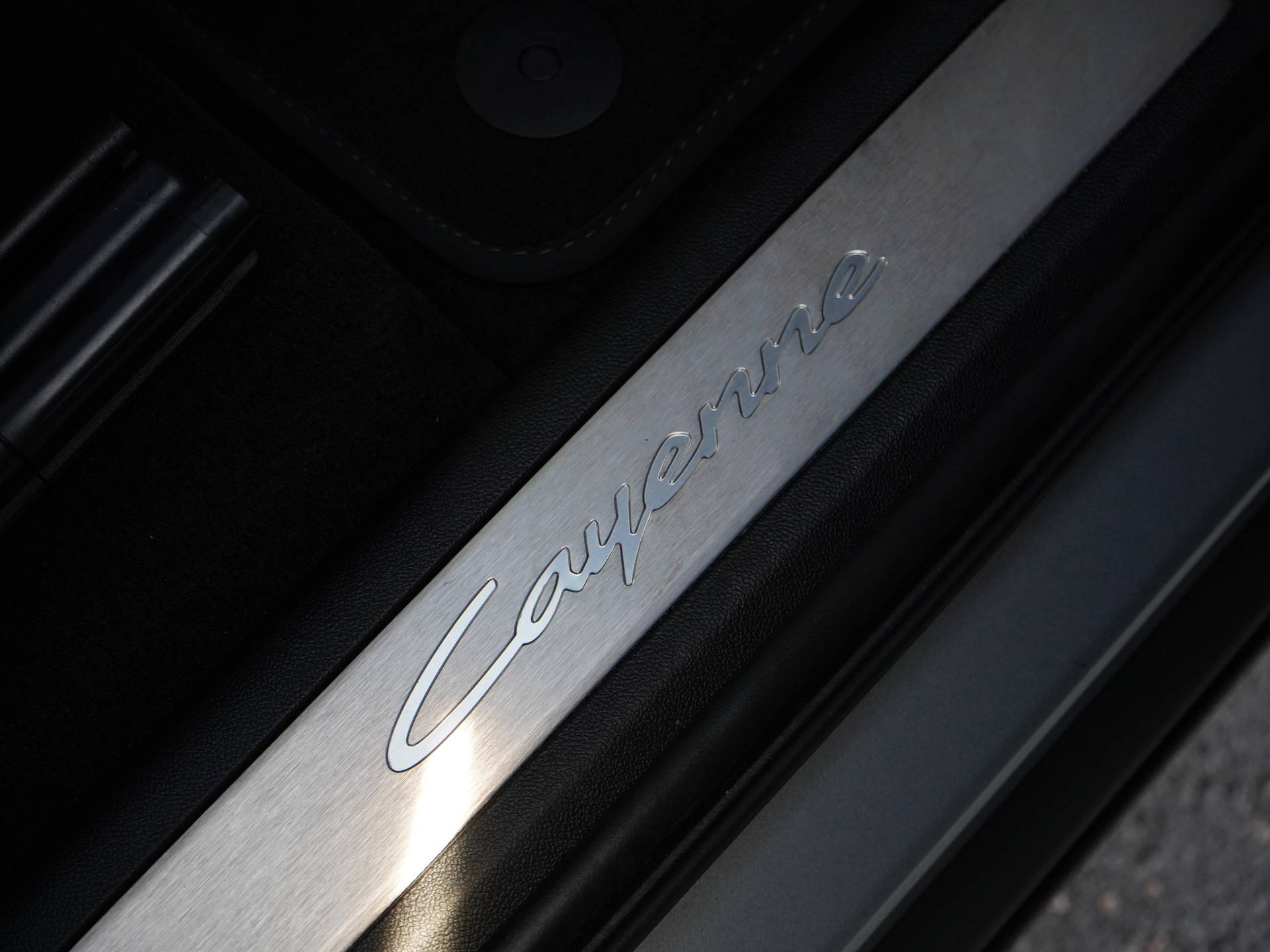 Cayenne, photo 36 of 36