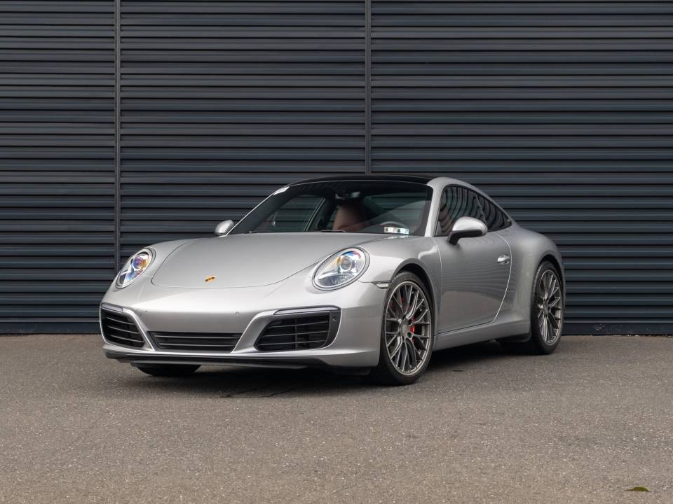 2019 Porsche 911 T