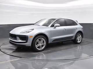2022 Porsche Macan