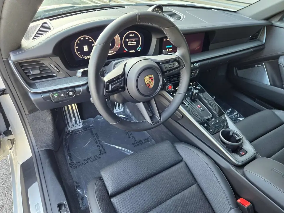 2025 Porsche 911 S - Photo 39