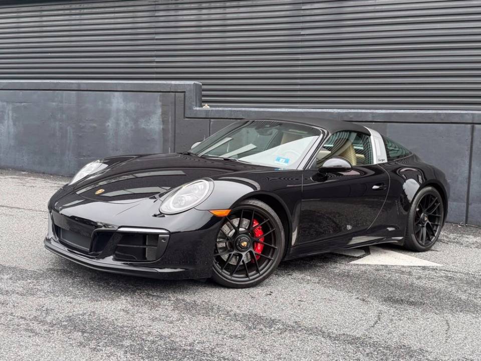 2018 Porsche 911
