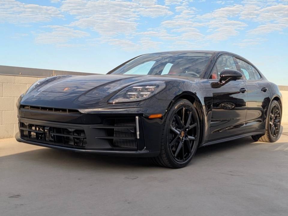 2026 Porsche Panamera