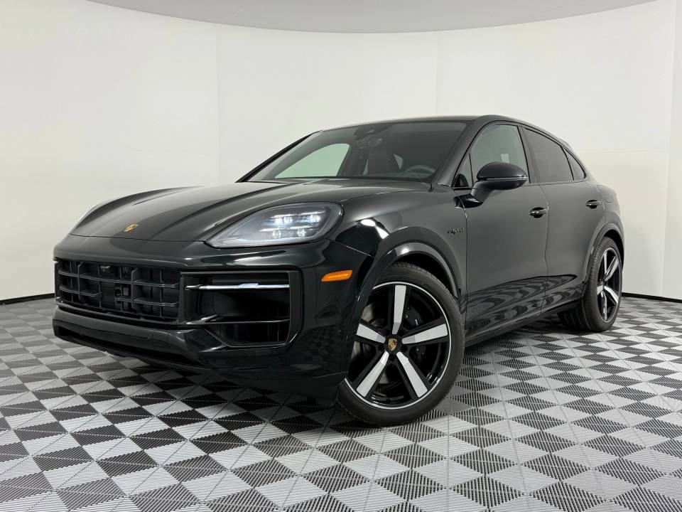 2026 Porsche Cayenne E-Hybrid Coupe
