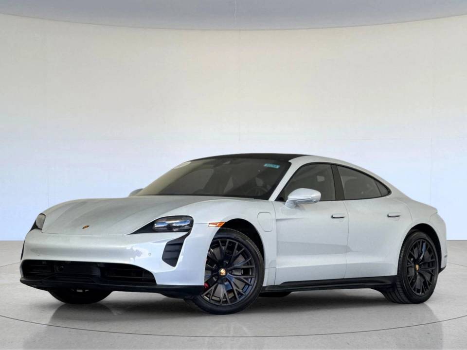 2024 Porsche Taycan GTS