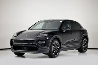 2026 Porsche Macan Base - Photo 5