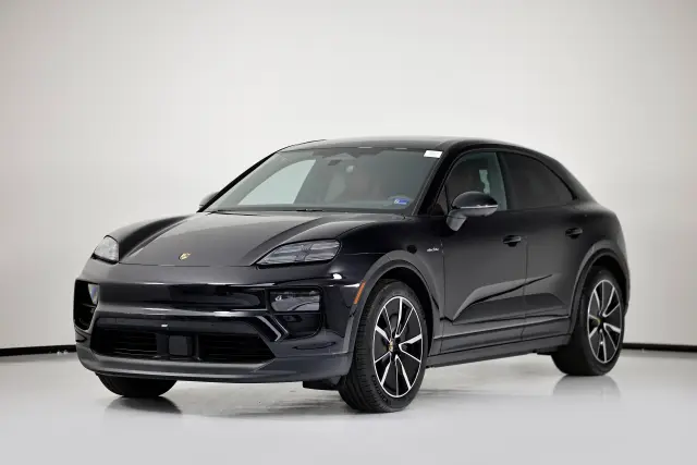 2026 Porsche Macan Base - Photo 6