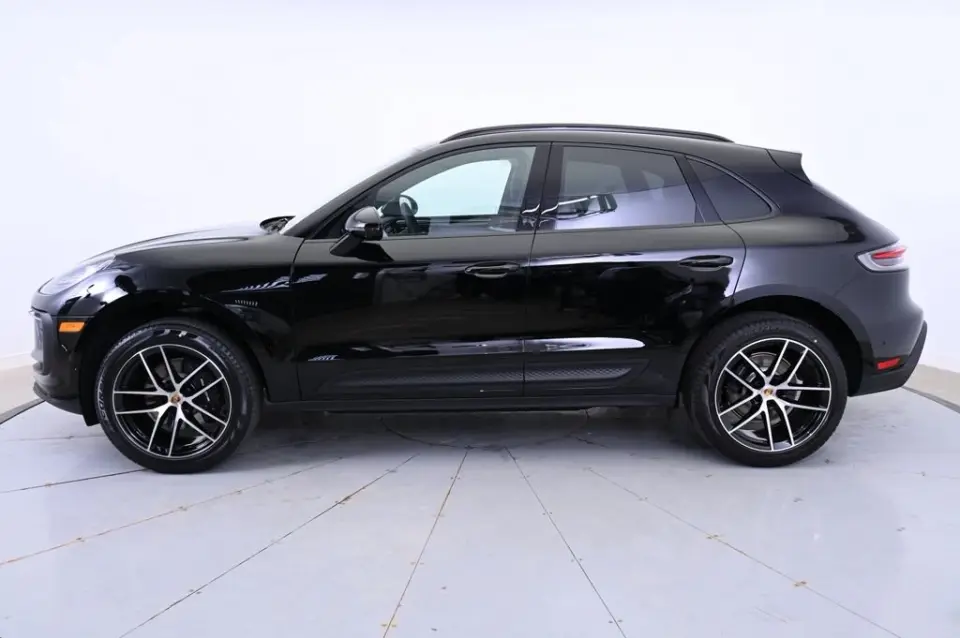 2025 Porsche Macan Base - Photo 15