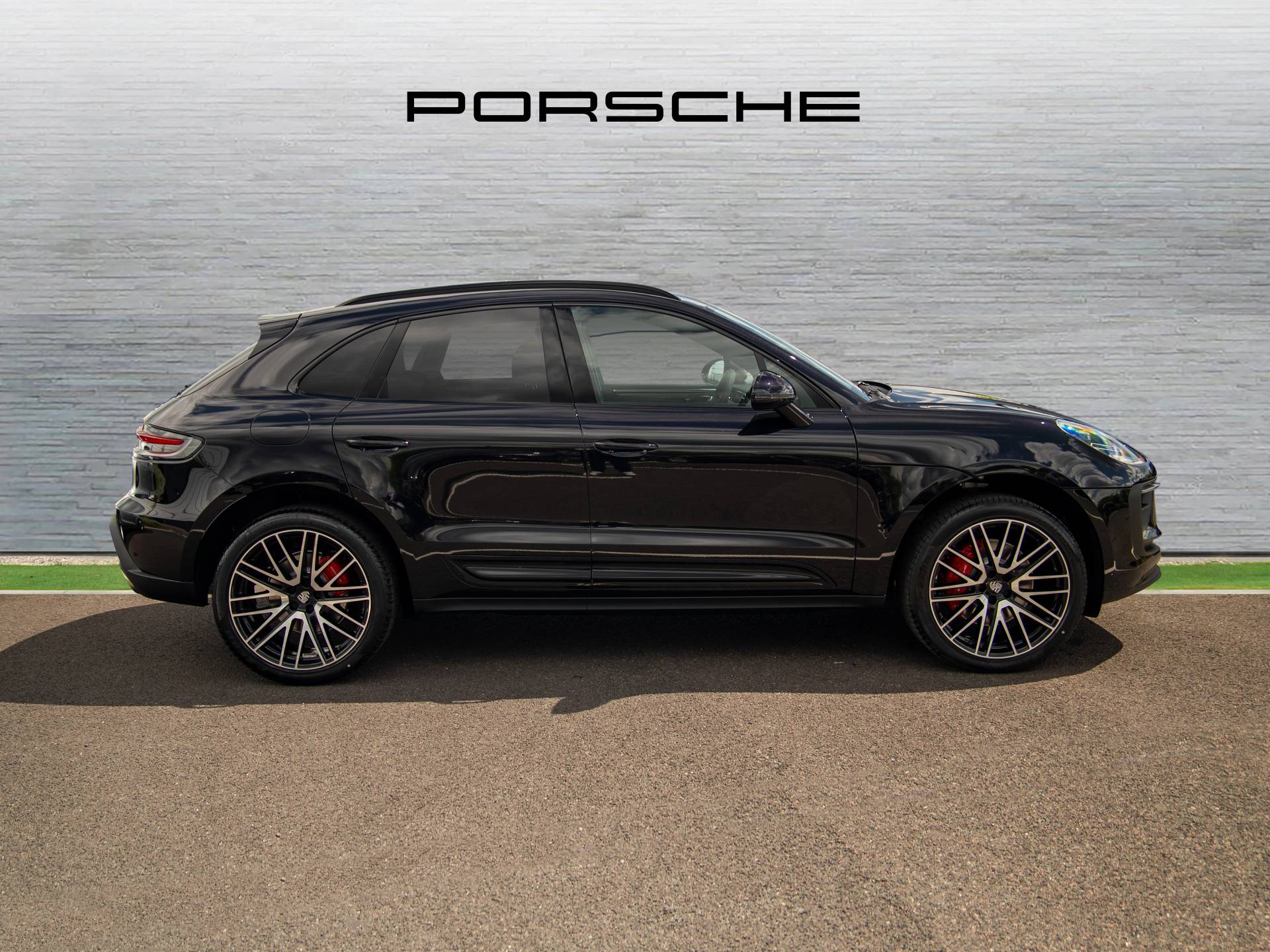 Macan S, photo 2 of 43