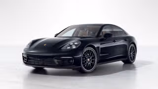 2023 Porsche Panamera's photo