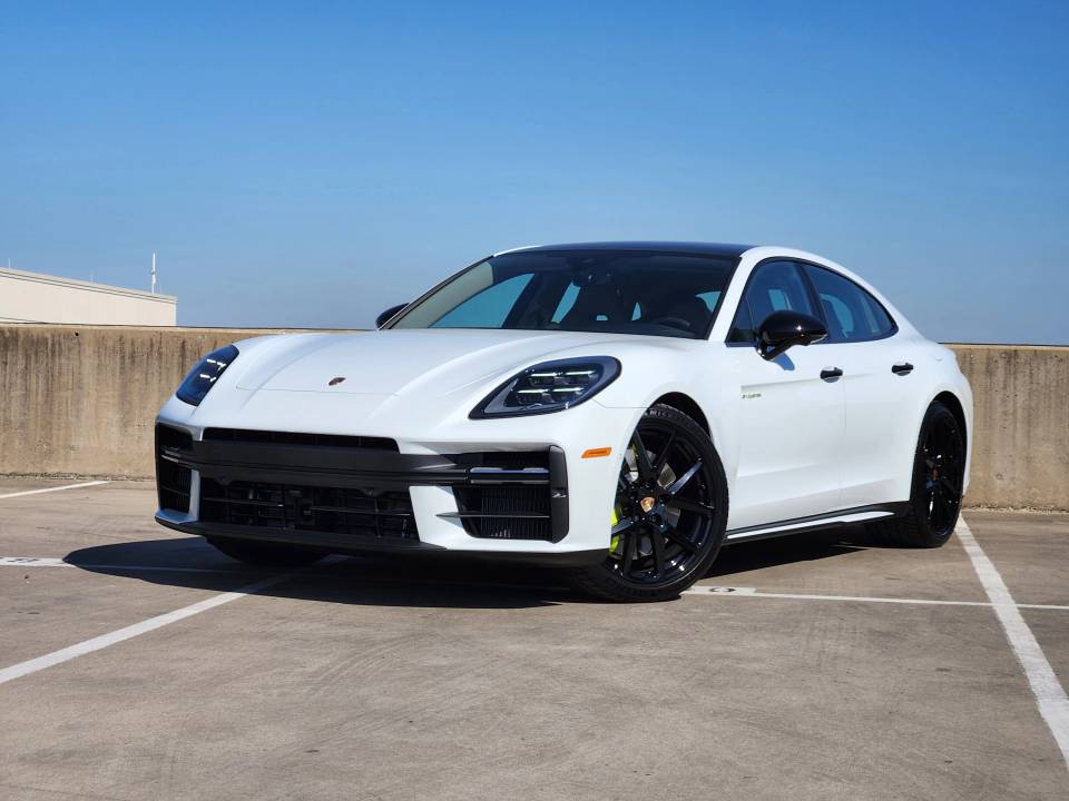 2026 Porsche Panamera