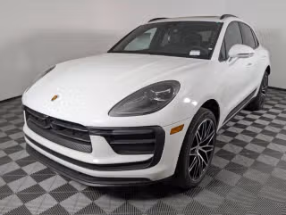 2026 Porsche Macan's photo