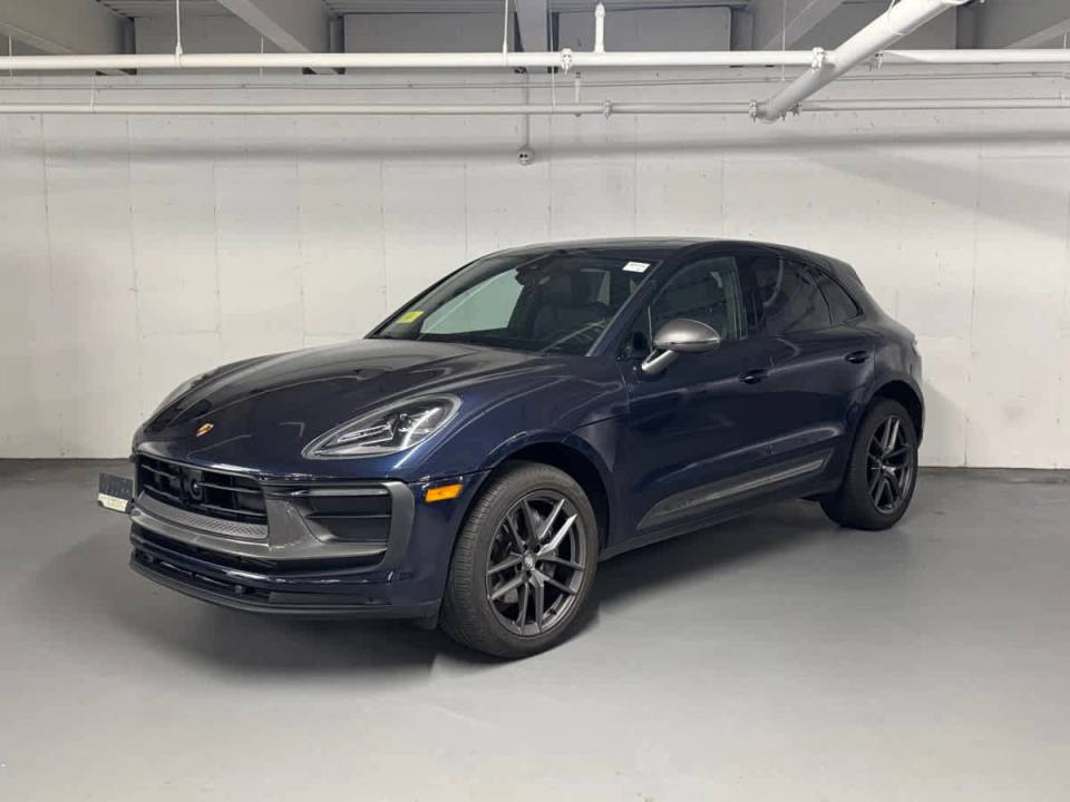 2023 Porsche Macan T