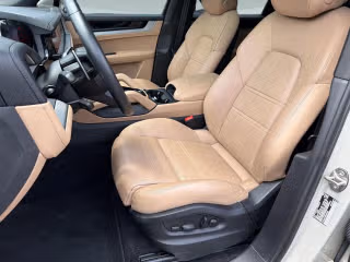 2024 Porsche Cayenne 33