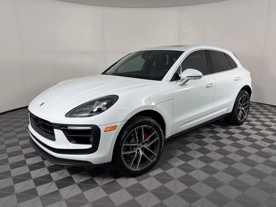 2026 Porsche Macan S