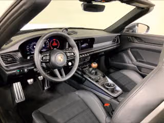 2026 Porsche 911 T - Photo 25