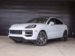 2026 Porsche Cayenne -'s photo