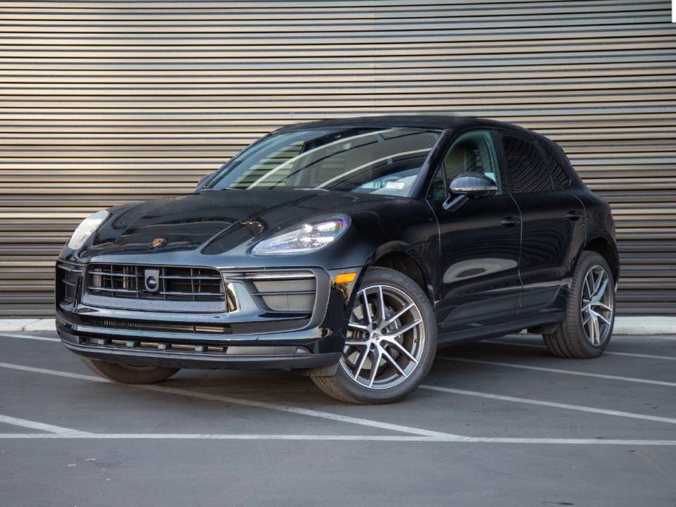 2026 Porsche Macan