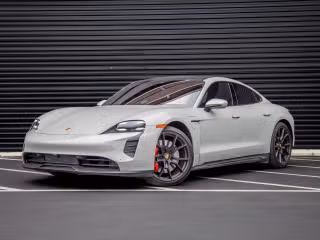 2024 Porsche Taycan GTS's photo