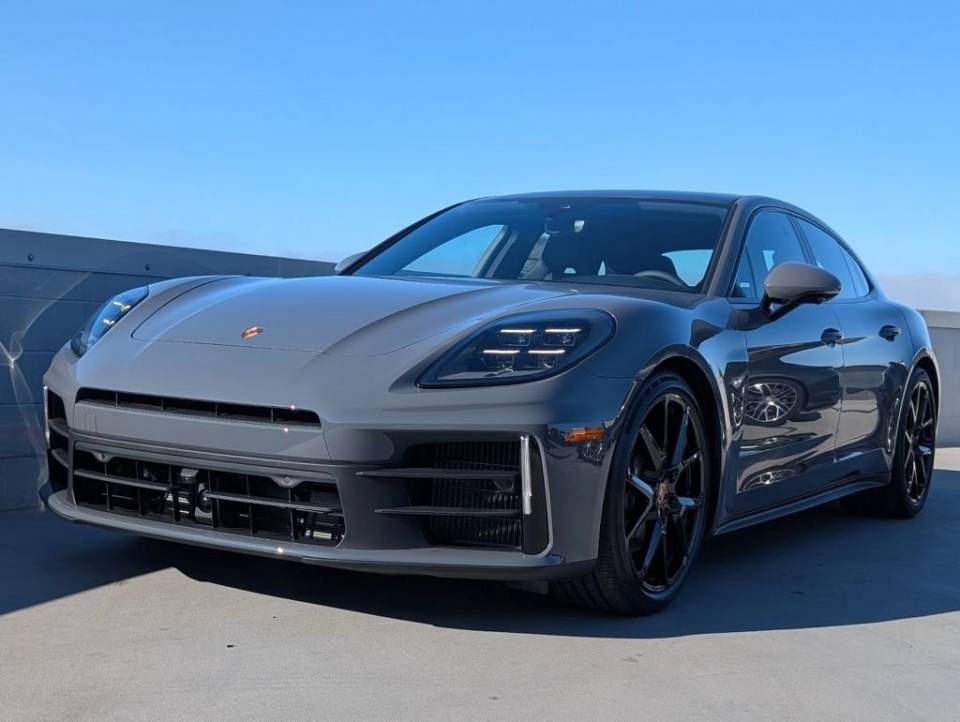 2026 Porsche Panamera