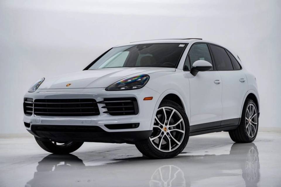 2023 Porsche Cayenne Platinum Edition