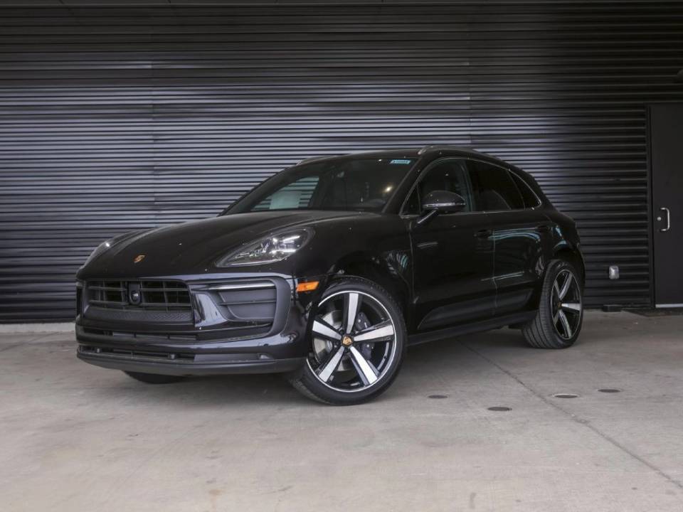 2026 Porsche Macan