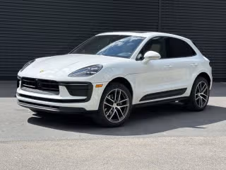2026 Porsche Macan's photo
