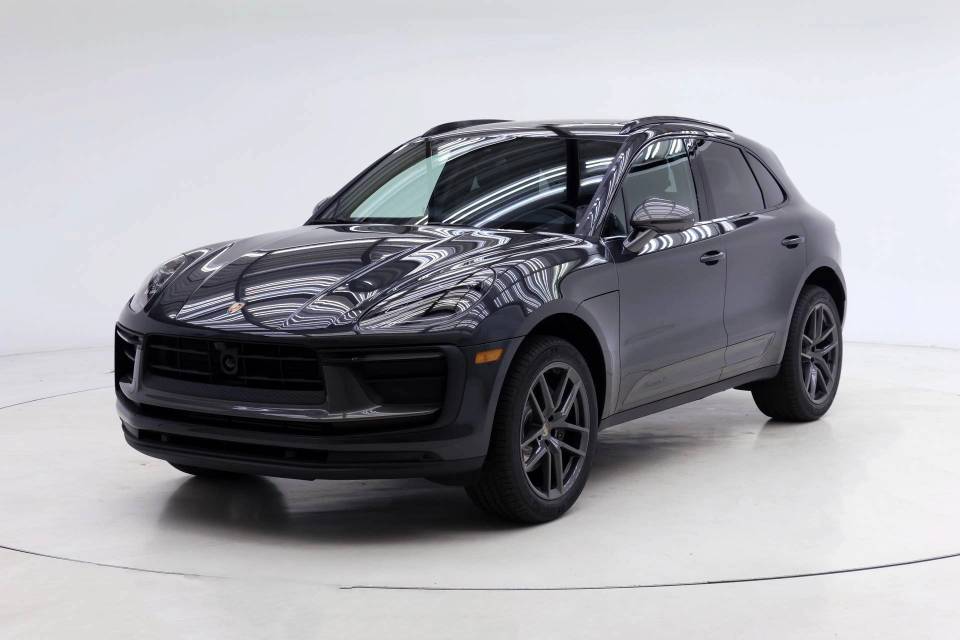 2026 Porsche Macan