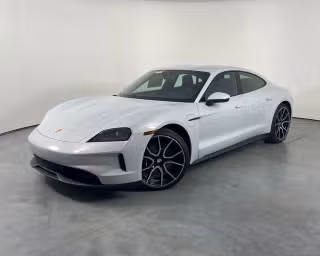 2025 Porsche Taycan -'s photo