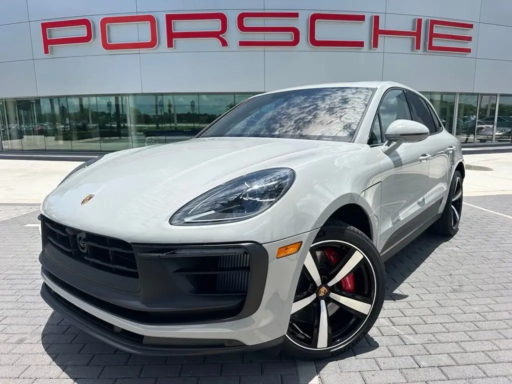 2026 Porsche Macan GTS
