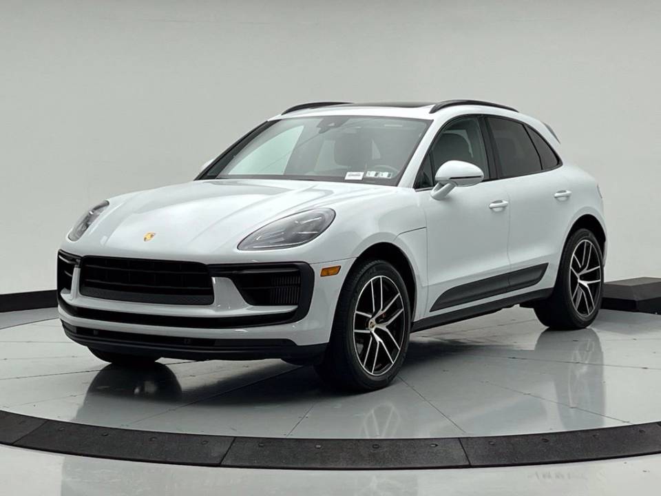 2022 Porsche Macan S