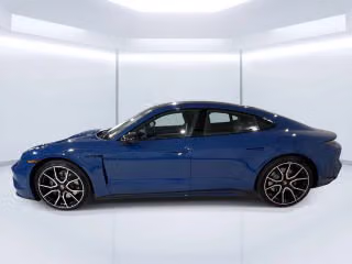 2026 Porsche Taycan Base - Photo 33