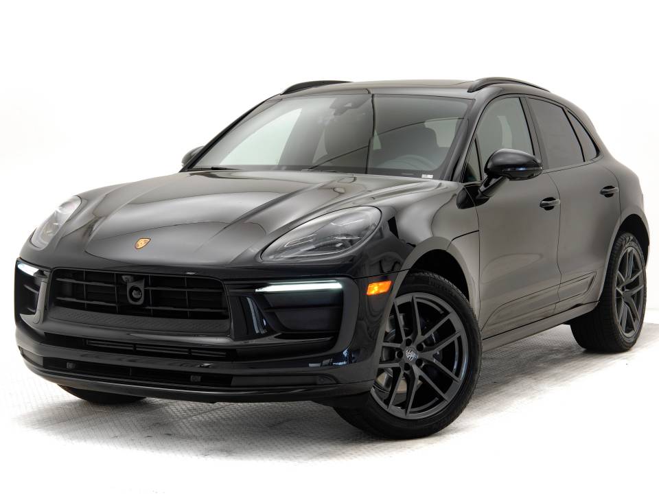 2025 Porsche Macan T