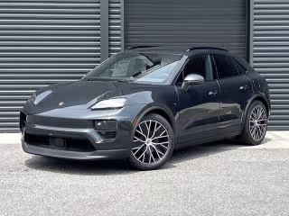 2025 Porsche Macan