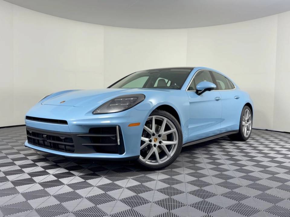 2026 Porsche Panamera Base