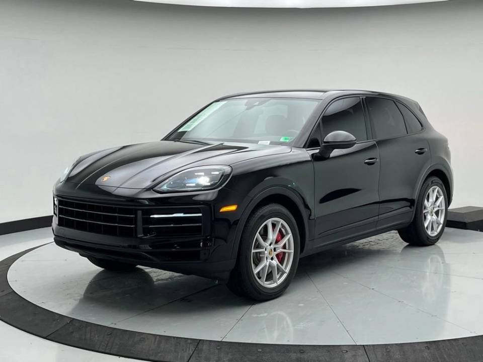 2024 Porsche Cayenne S