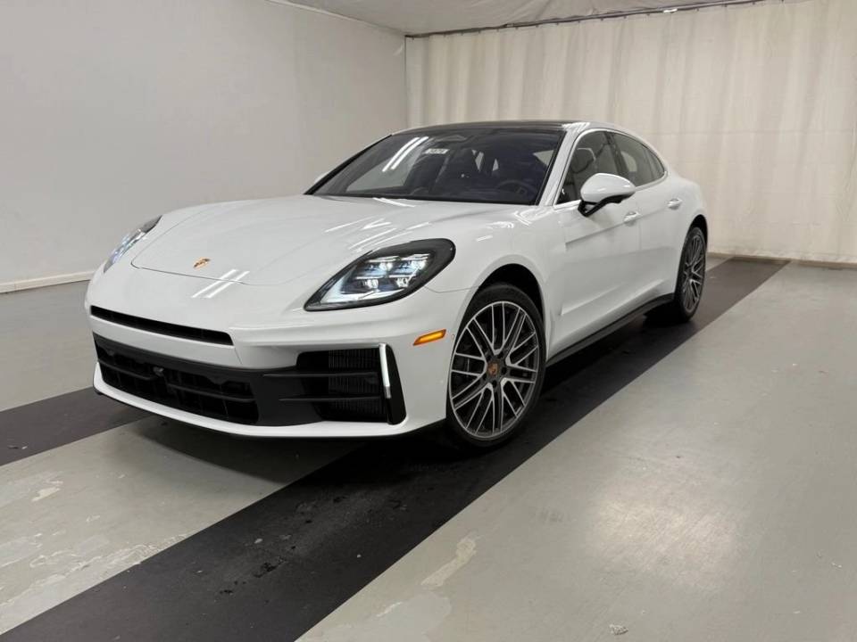 2026 Porsche Panamera