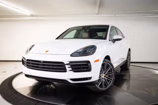 2023 Porsche Cayenne Platinum Edition's photo