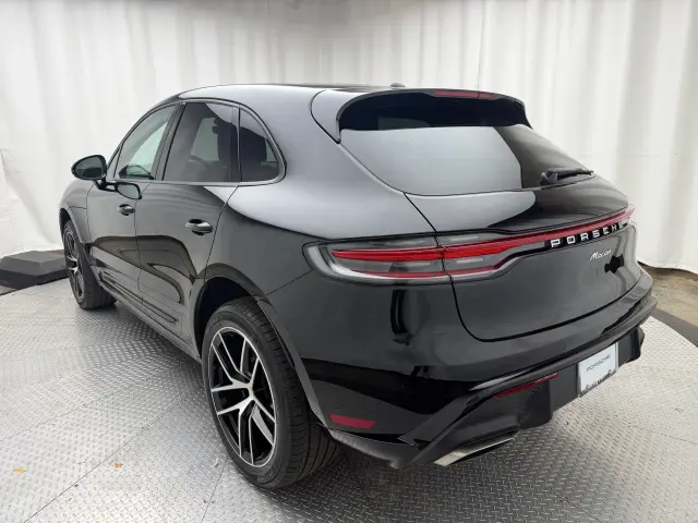 2026 Porsche Macan Base - Photo 22