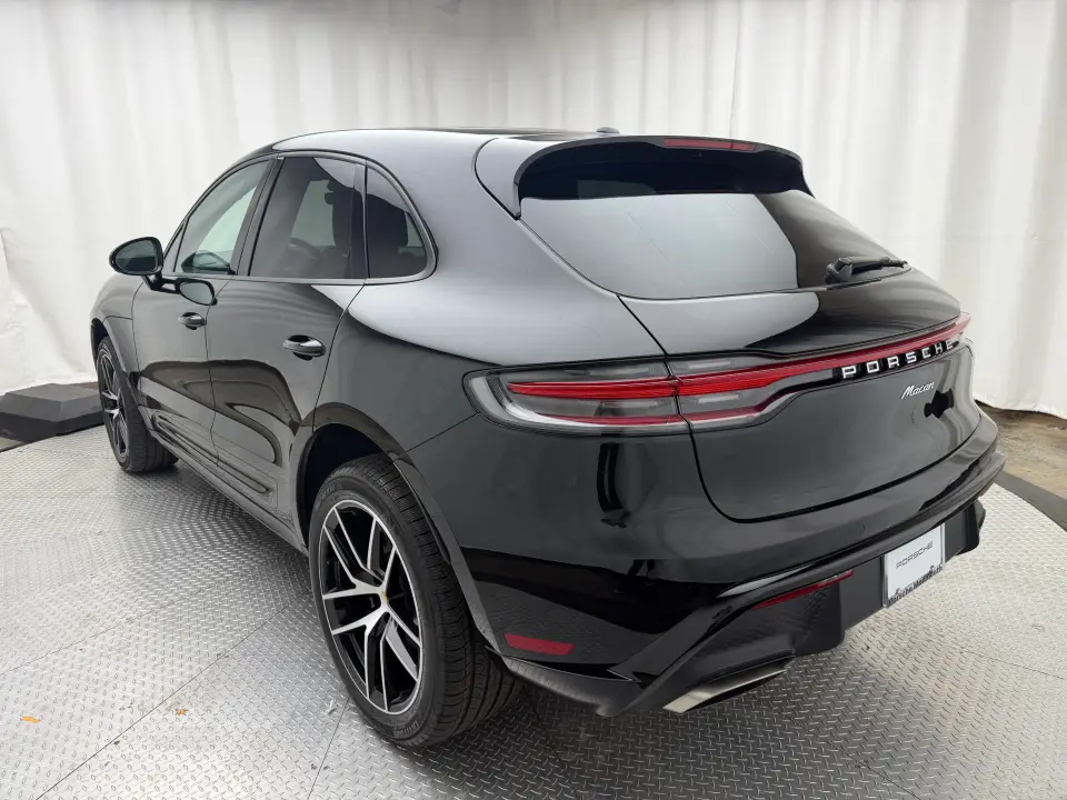 2026 Porsche Macan Base - Photo 23