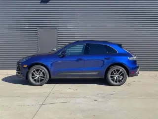2026 Porsche Macan - Photo 13