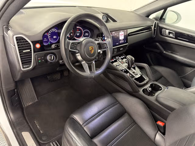 2023 Porsche Cayenne Coup 26