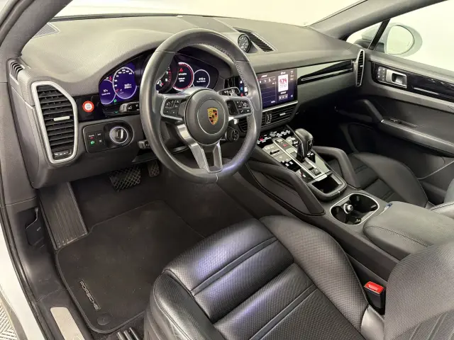 2023 Porsche Cayenne Coup 30