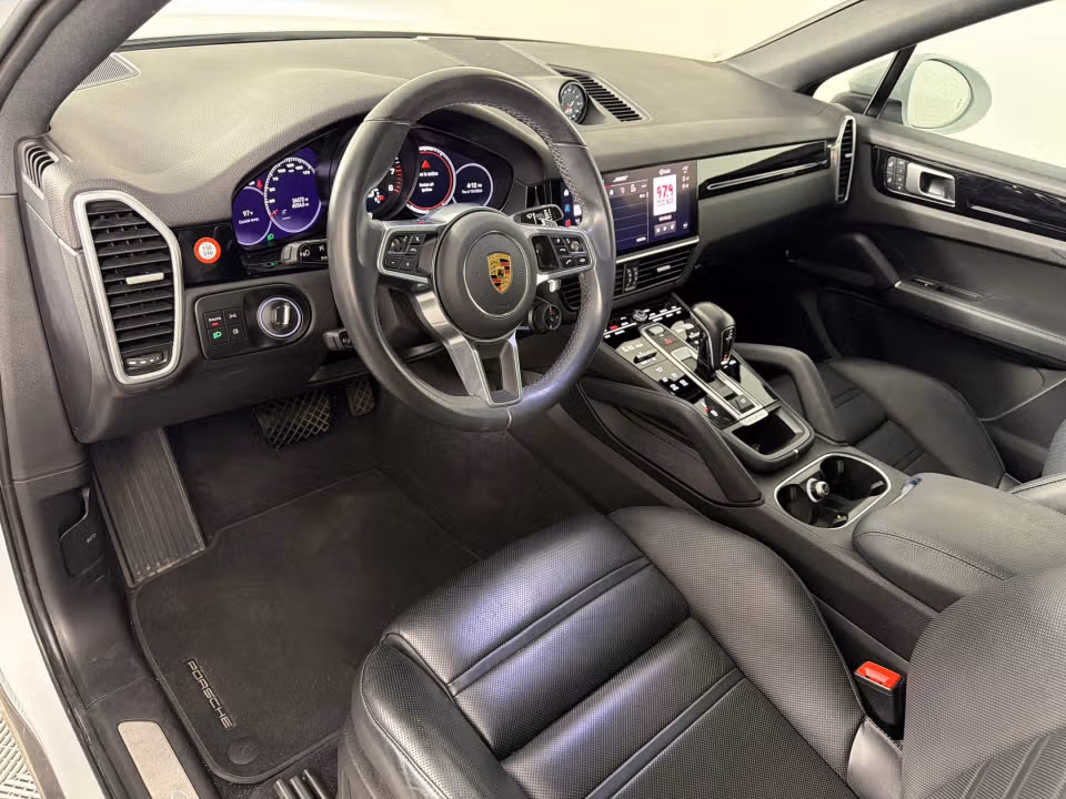 2023 Porsche Cayenne Coup 27