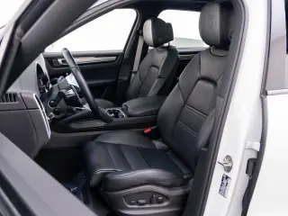 2022 Porsche Cayenne Platinum Edition - Photo 37