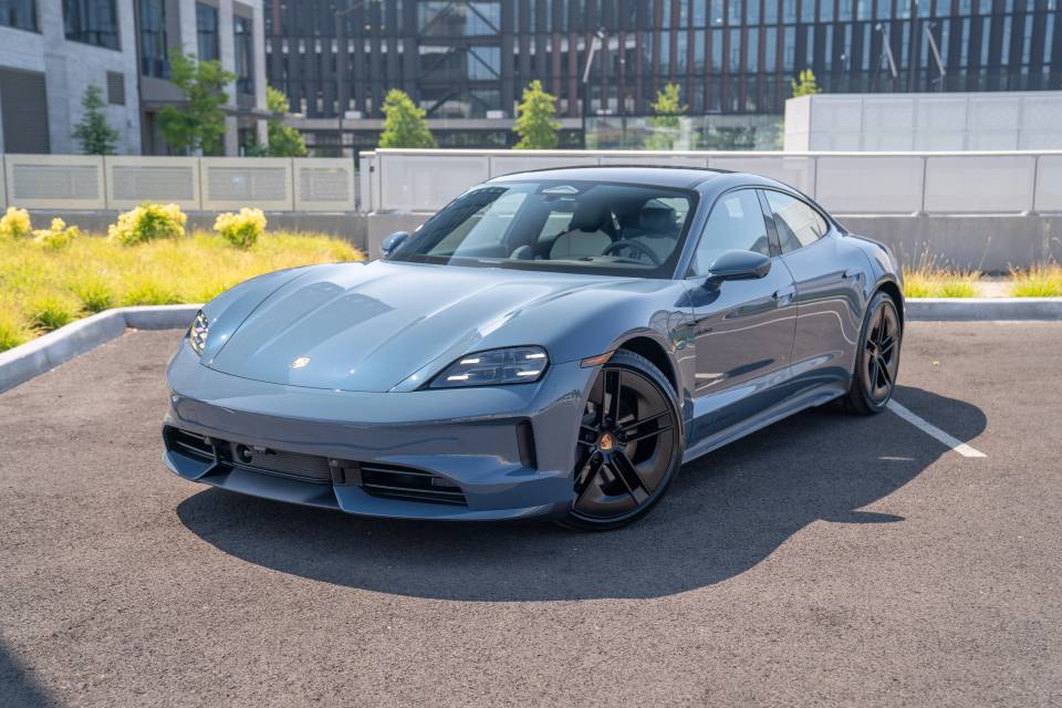 2026 Porsche Taycan