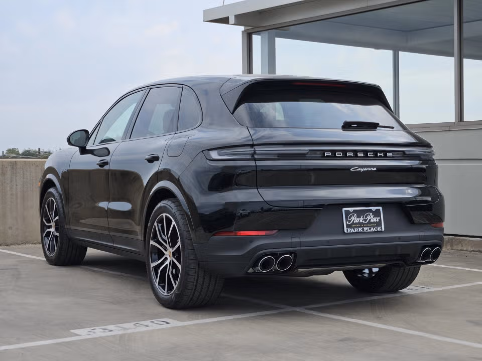 2026 Porsche Cayenne E-Hybrid - Photo 19